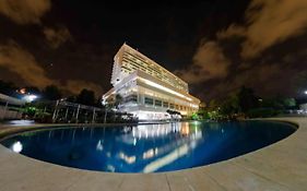 Aurassi Hotel